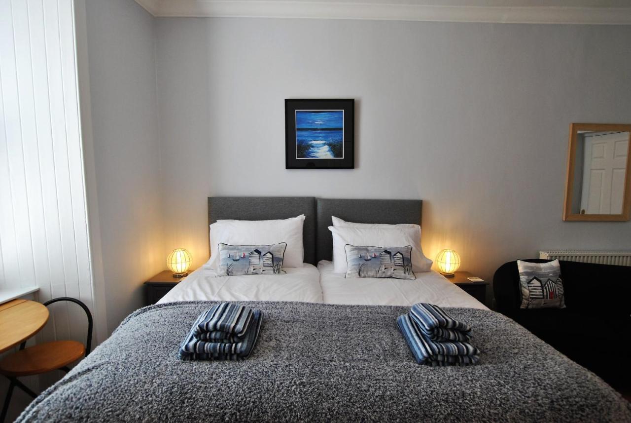 Market Apartment- Harbourfront Studio Питтенуим Экстерьер фото